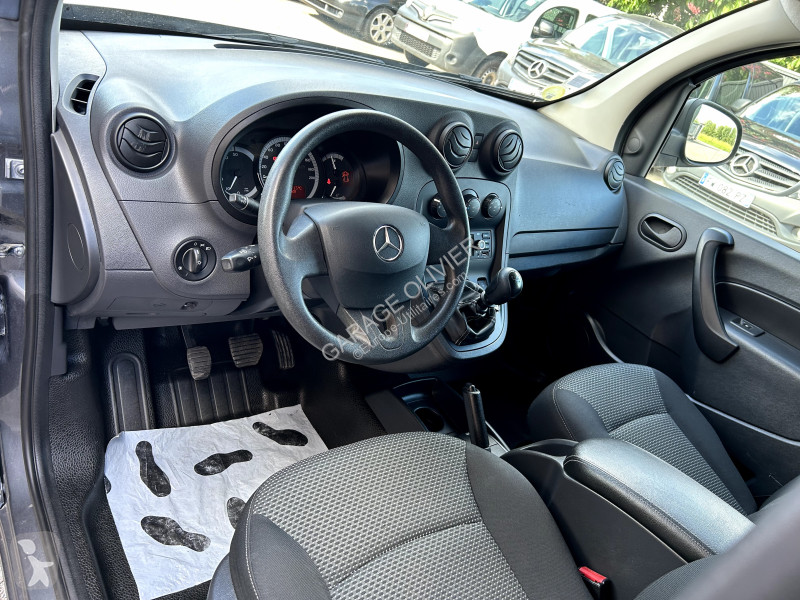 عربة نفعية Mercedes Extra Long 109 1.5 CDI 95 Pro