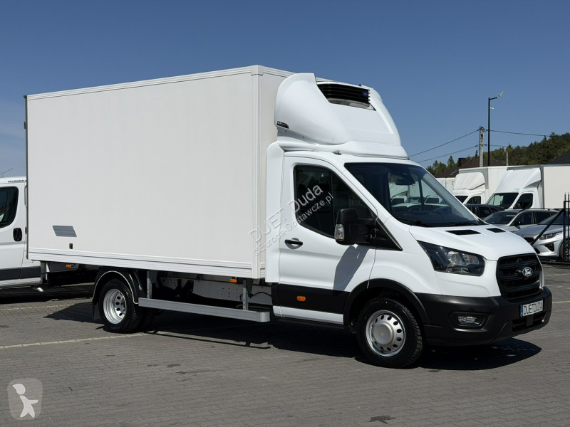 Samochód dostawczy Ford
