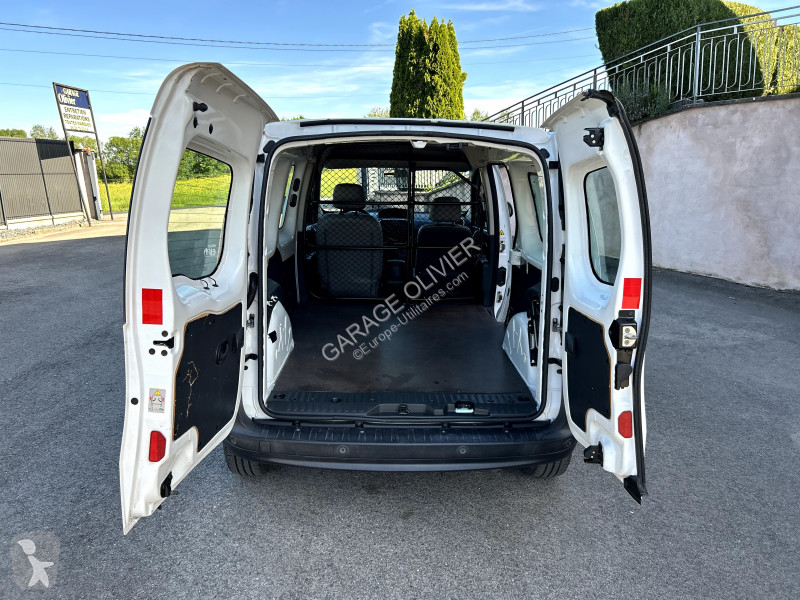 Véhicule utilitaire Renault Maxi Grand Volume...