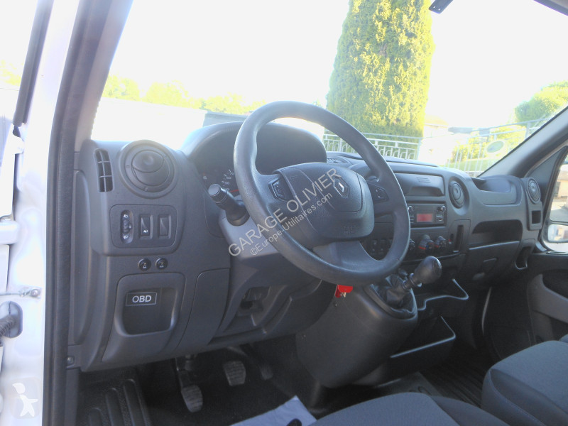 Véhicule utilitaire Renault Châssis Cabine...