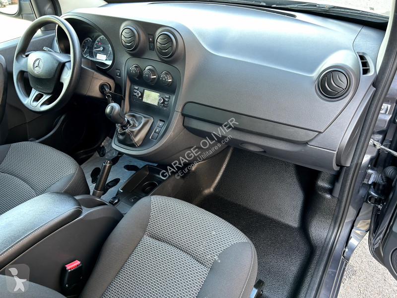عربة نفعية Mercedes Long 109 1.5 CDI 95 Pro