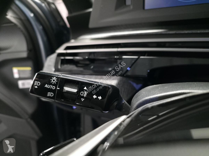 Furgoneta Peugeot 3008 1.2i Hybrid -136 - BV...
