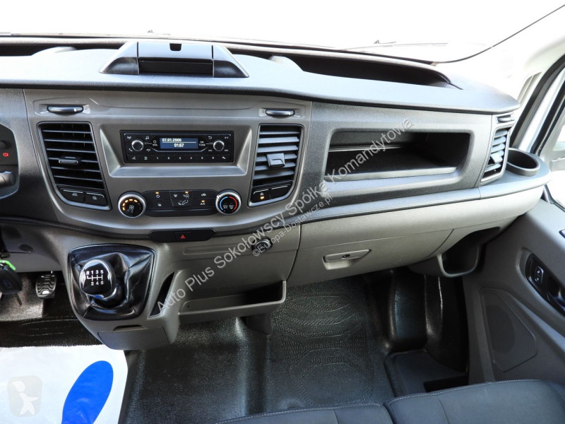Samochód dostawczy Ford  TRANSIT