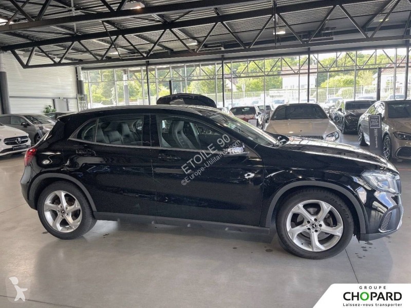 Samochód dostawczy Mercedes GLA 180 7-G DCT