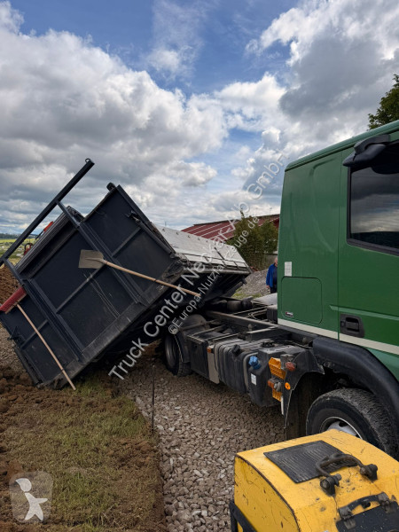 Iveco   140 E 25 3-Seiten-Kipper !! defekt !!...
