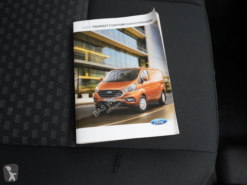 Véhicule utilitaire Ford