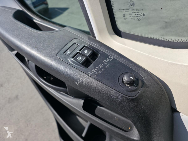 Véhicule utilitaire Fiat DUCATO Tôlé Business...