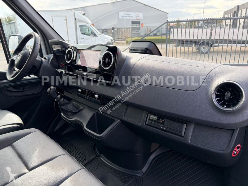Furgoneta Mercedes 517 43 5t ALU PRITSCHE 4,40m...