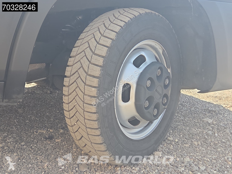 Furgoneta Iveco 35C16 3.0L - Plataforma...