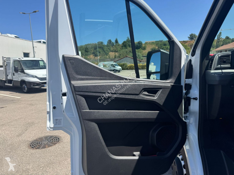 Nyttofordon Nissan 3T5 2L 150 N-CONNECTA ROUE...