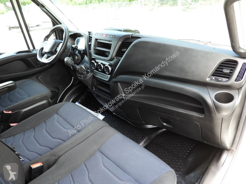 Furgoneta Iveco 35C16 DAILY