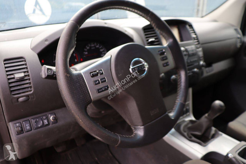 Autoutilitară Nissan
