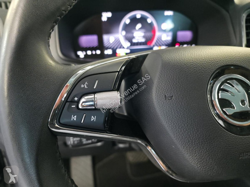 عربة نفعية Skoda KAROQ 2.0 TDI SCR - 116 - BV...