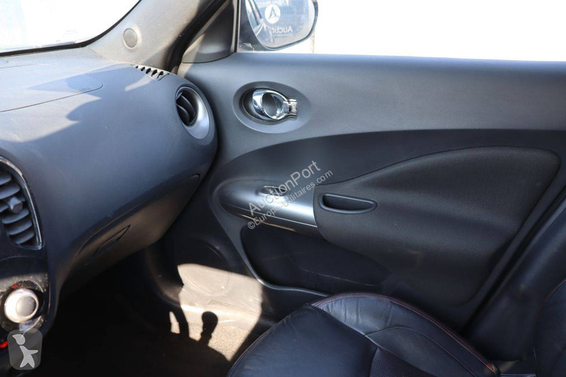 Autoutilitară Nissan