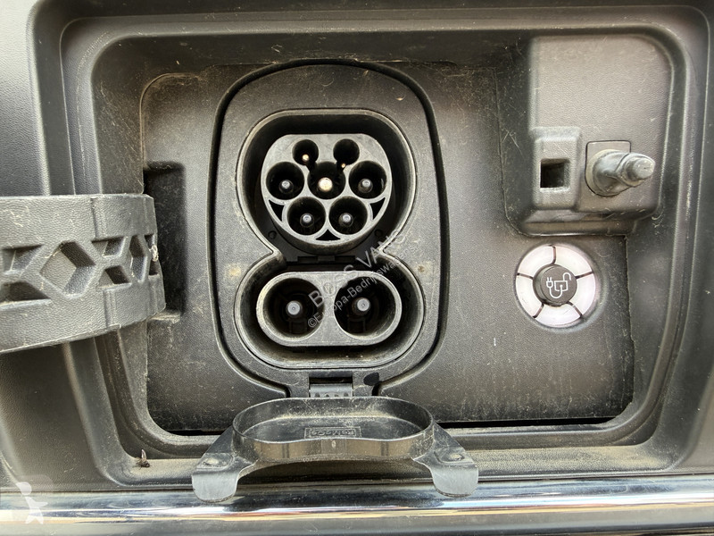 Nyttofordon Ford 68kWh 184PK L3H3 317km WLTP...