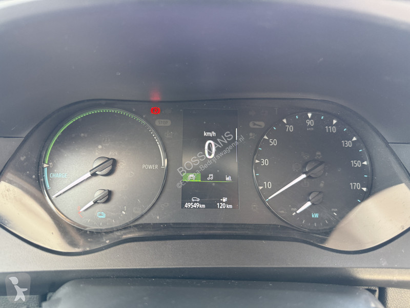 Samochód dostawczy Renault E-Tech 45kWh 122PK...