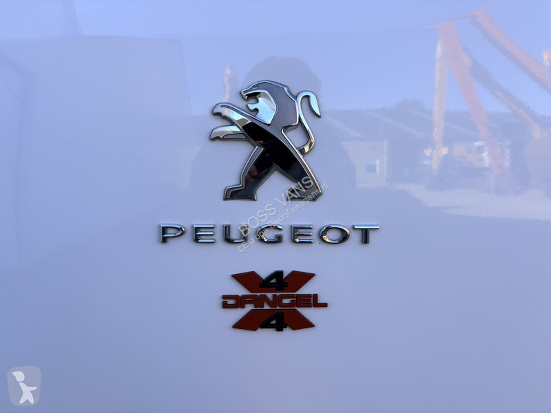 Furgoneta Peugeot 1.5 HDI Dangel 4x4 131PK 4WD...