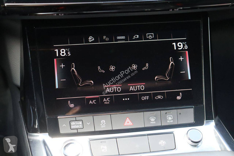 Furgoneta Audi  S Line e-tron
