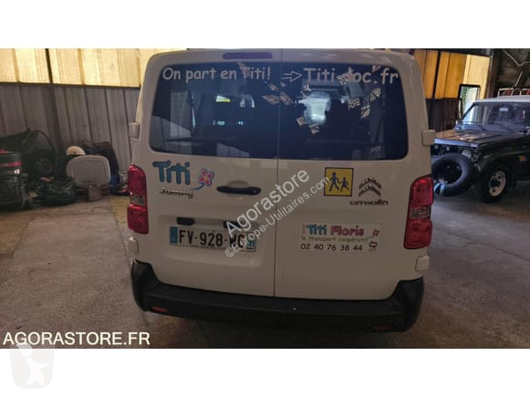 Véhicule utilitaire