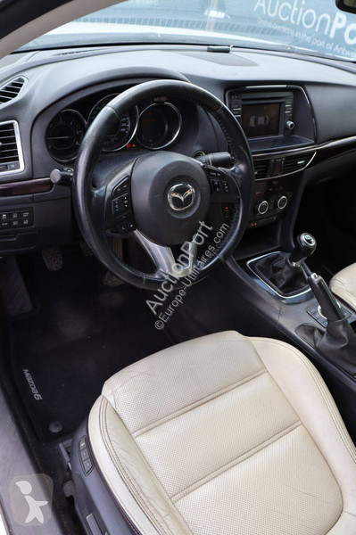 Furgoneta Mazda  6