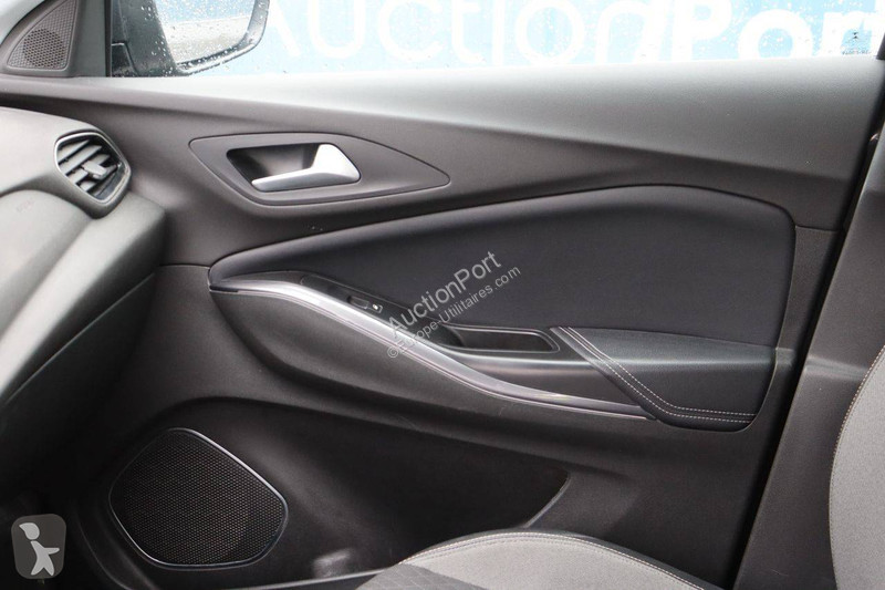 Véhicule utilitaire Opel