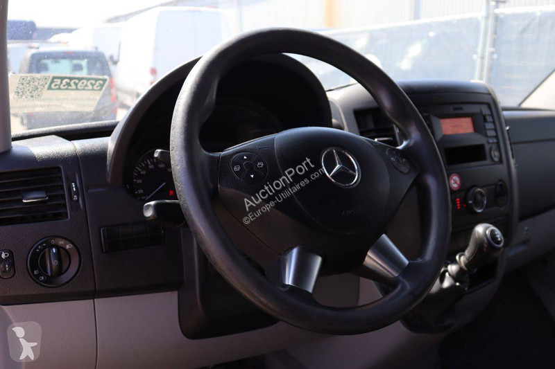 Véhicule utilitaire Mercedes 313 CDI