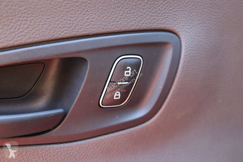 Véhicule utilitaire Ford