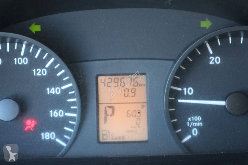 Véhicule utilitaire Mercedes