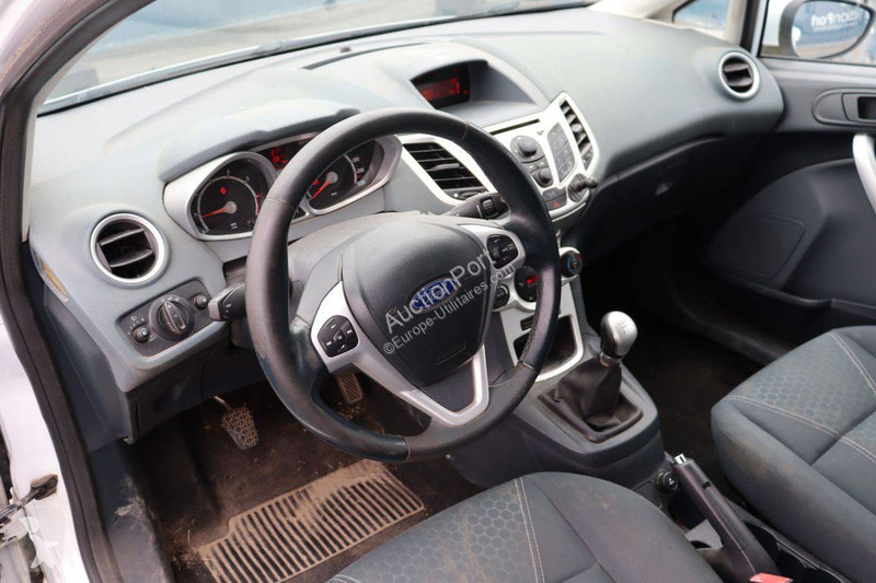 Furgoneta Ford