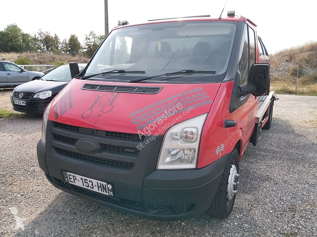Véhicule utilitaire Ford