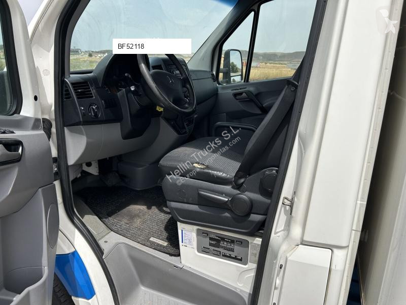 Furgoneta Mercedes 515