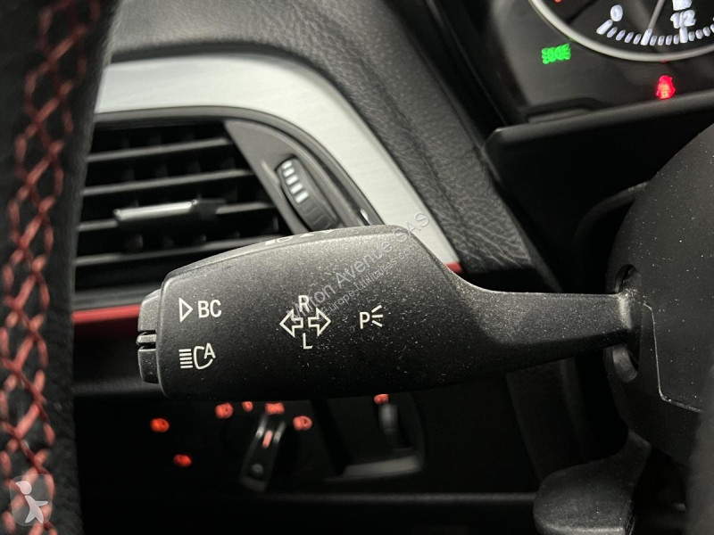 Véhicule utilitaire BMW 118i F20 Sport