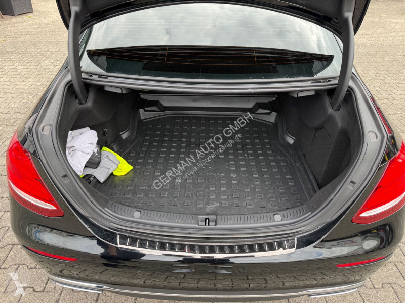 Haszongépjármű Mercedes E  D  Limousine