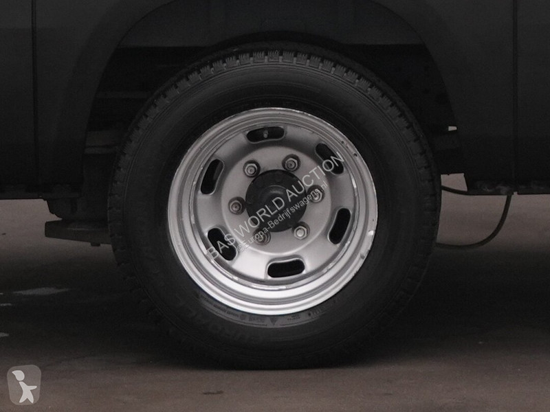 Furgoneta Iveco 35C14