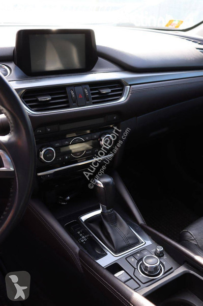 Haszongépjármű Mazda  6