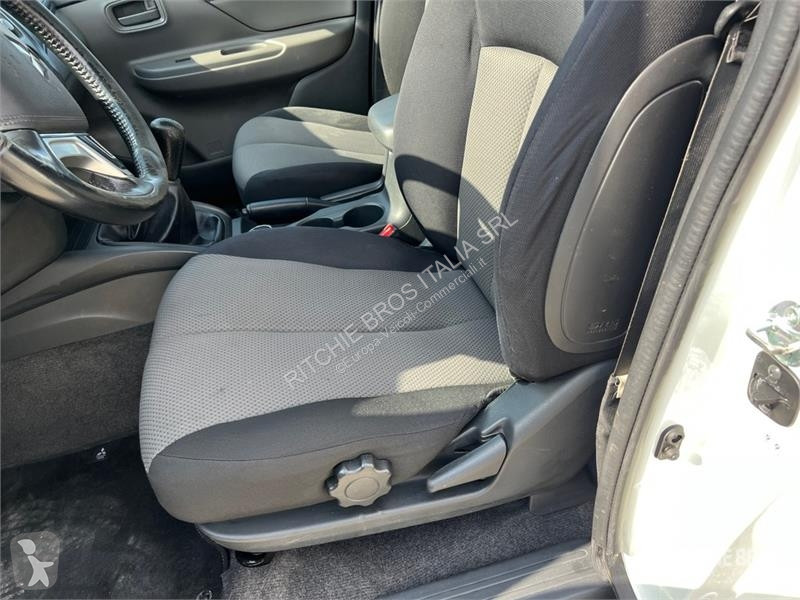 Veículo utilitário Mitsubishi
