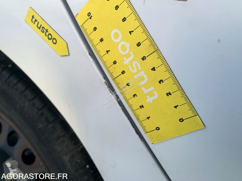 Véhicule utilitaire Renault CLIO