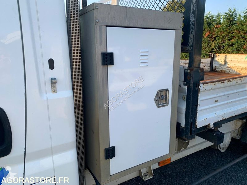 Véhicule utilitaire Fiat DUCATO