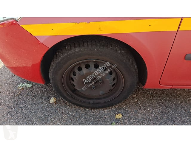 Коммерческий автомобиль Renault CLIO