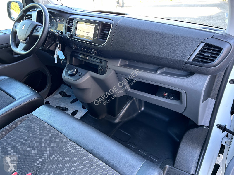Коммерческий автомобиль Peugeot Standard 2.0...