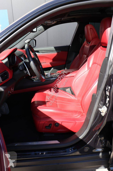 Nyttofordon Maserati SUV