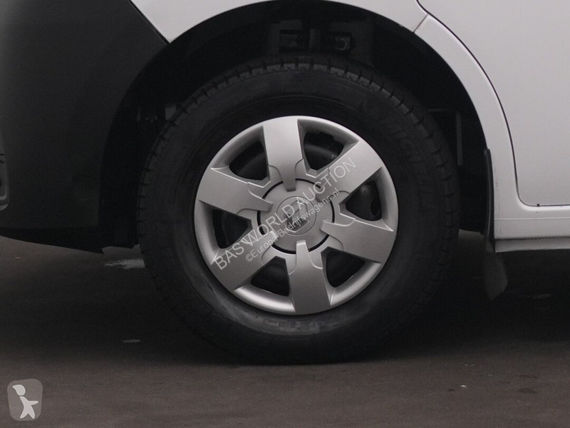 Furgoneta Renault 145PK