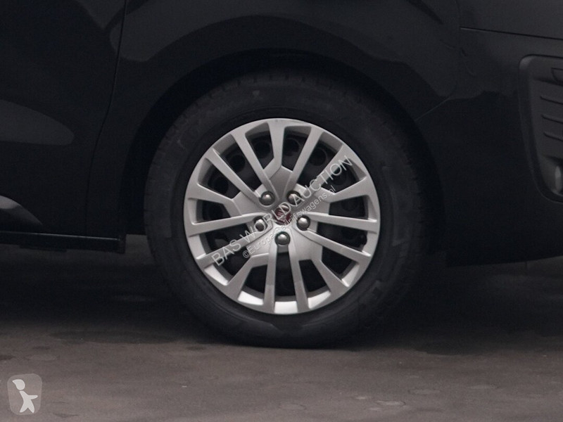 عربة نفعية Fiat 145pk
