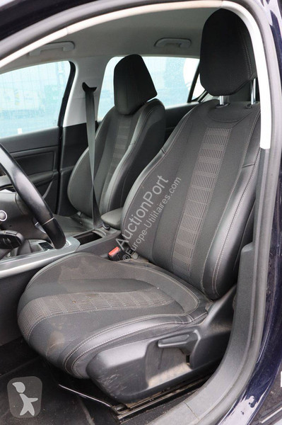 Коммерческий автомобиль Peugeot