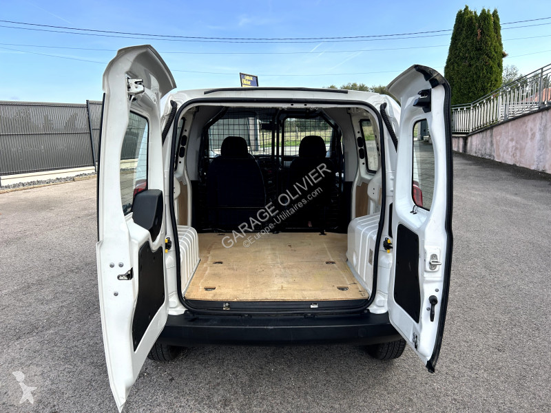 Véhicule utilitaire Citroën 1.3 HDI 75 Business...