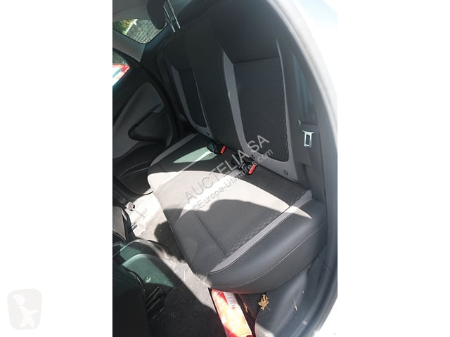 Véhicule utilitaire Opel