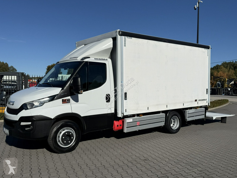 Iveco 70C18 V H van