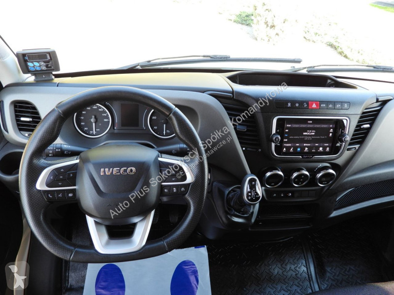 Véhicule utilitaire Iveco 35S16 DAILY