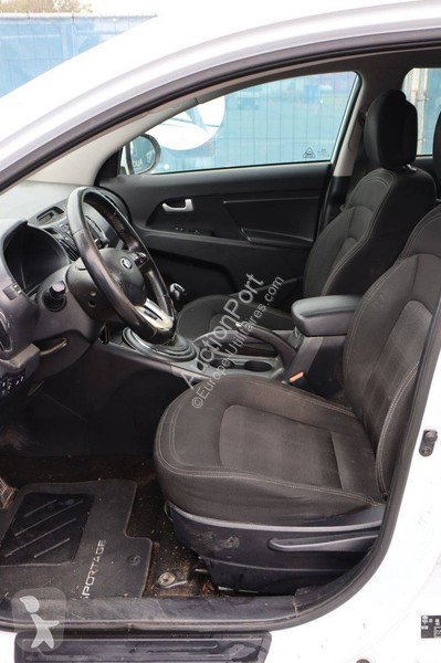 KIA  van