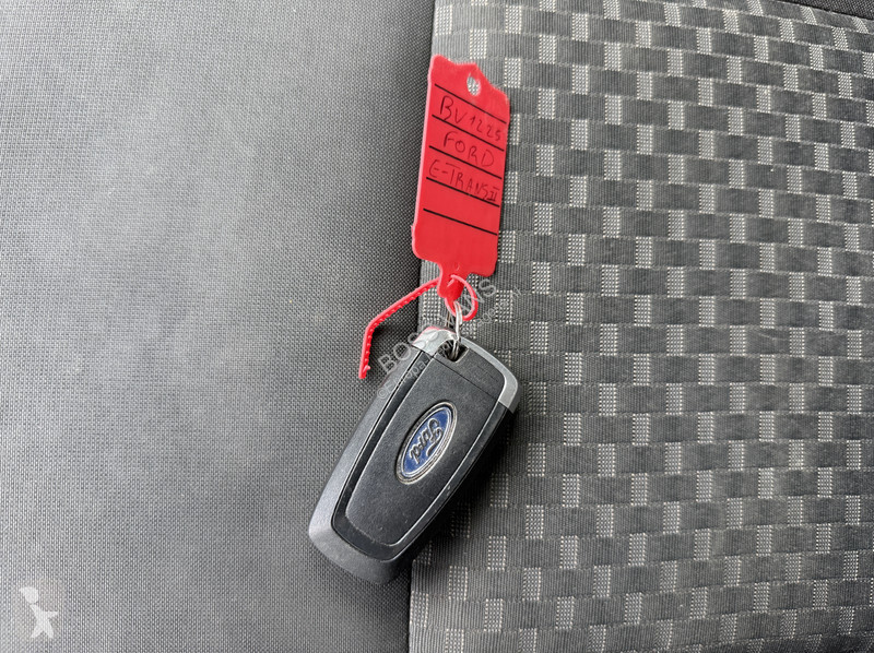 Užitkové vozidlo Ford 68kWh 184PK L4H3 317km...